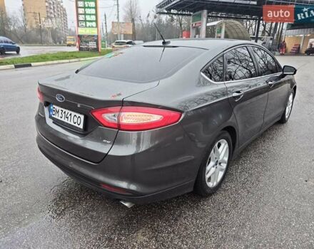 Серый Форд Фьюжн, объемом двигателя 2.49 л и пробегом 180 тыс. км за 9999 $, фото 3 на Automoto.ua