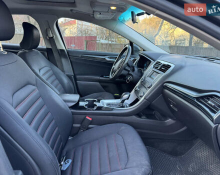 Сірий Форд Фьюжен, об'ємом двигуна 1.5 л та пробігом 248 тис. км за 7900 $, фото 31 на Automoto.ua