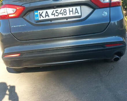 Серый Форд Фьюжн, объемом двигателя 2.49 л и пробегом 162 тыс. км за 11800 $, фото 4 на Automoto.ua