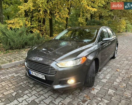 Сірий Форд Фьюжен, об'ємом двигуна 2 л та пробігом 101 тис. км за 11200 $, фото 21 на Automoto.ua