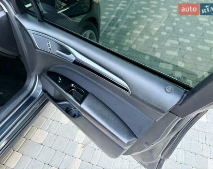 Сірий Форд Фьюжен, об'ємом двигуна 2 л та пробігом 163 тис. км за 8300 $, фото 40 на Automoto.ua