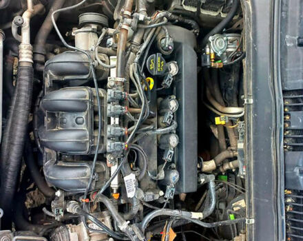 Сірий Форд Фьюжен, об'ємом двигуна 0 л та пробігом 190 тис. км за 8900 $, фото 4 на Automoto.ua