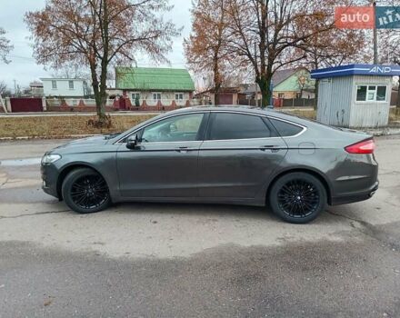Сірий Форд Фьюжен, об'ємом двигуна 2 л та пробігом 121 тис. км за 12700 $, фото 6 на Automoto.ua