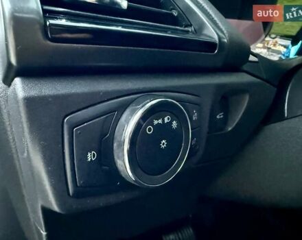 Сірий Форд Фьюжен, об'ємом двигуна 2 л та пробігом 163 тис. км за 8300 $, фото 37 на Automoto.ua