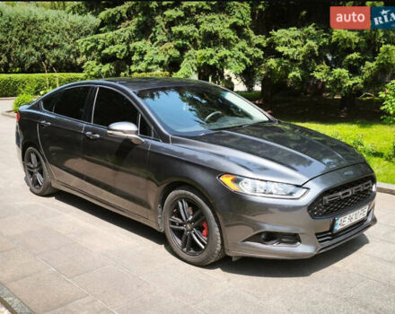 Сірий Форд Фьюжен, об'ємом двигуна 2.49 л та пробігом 95 тис. км за 10999 $, фото 2 на Automoto.ua