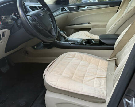 Серый Форд Фьюжн, объемом двигателя 2.49 л и пробегом 150 тыс. км за 9500 $, фото 6 на Automoto.ua