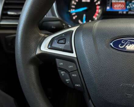 Сірий Форд Фьюжен, об'ємом двигуна 2.49 л та пробігом 270 тис. км за 7999 $, фото 30 на Automoto.ua