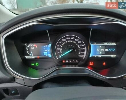 Сірий Форд Фьюжен, об'ємом двигуна 2 л та пробігом 121 тис. км за 12700 $, фото 10 на Automoto.ua