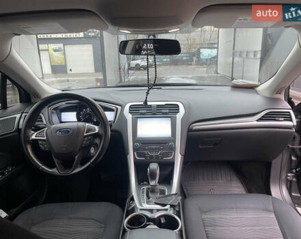 Серый Форд Фьюжн, объемом двигателя 2.49 л и пробегом 190 тыс. км за 10700 $, фото 5 на Automoto.ua