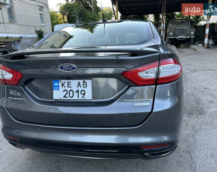 Сірий Форд Фьюжен, об'ємом двигуна 2 л та пробігом 174 тис. км за 10500 $, фото 59 на Automoto.ua