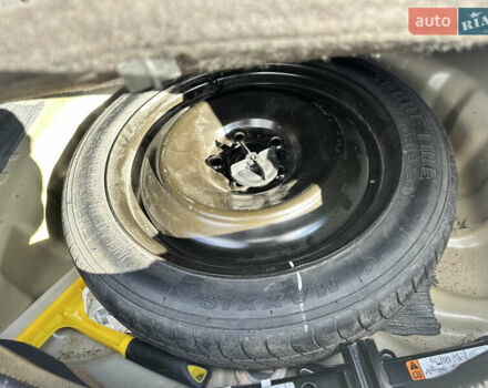 Форд Фьюжн 2015 в Киеве на Automoto.ua Серый Форд Фьюжн, объемом двигателя 2.4 л и пробегом 272 тыс. км за 7999 $, фото 9 на Automoto.ua