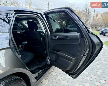 Сірий Форд Фьюжен, об'ємом двигуна 2 л та пробігом 163 тис. км за 8300 $, фото 58 на Automoto.ua