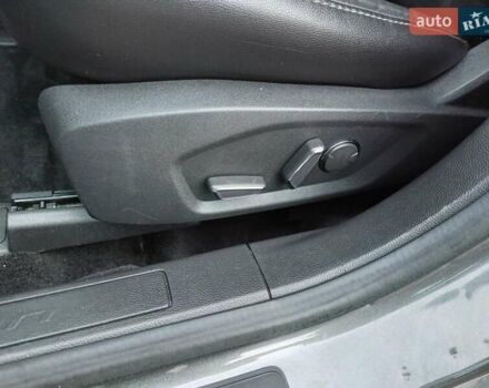 Сірий Форд Фьюжен, об'ємом двигуна 2 л та пробігом 121 тис. км за 12700 $, фото 18 на Automoto.ua