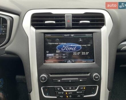 Серый Форд Фьюжн, объемом двигателя 2.5 л и пробегом 241 тыс. км за 10633 $, фото 4 на Automoto.ua