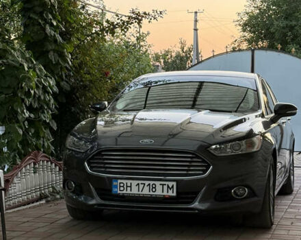 Сірий Форд Фьюжен, об'ємом двигуна 2 л та пробігом 167 тис. км за 14500 $, фото 2 на Automoto.ua