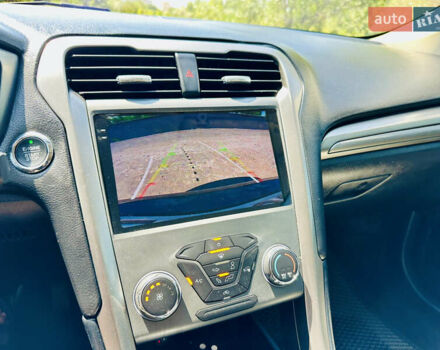 Серый Форд Фьюжн, объемом двигателя 2.5 л и пробегом 159 тыс. км за 10700 $, фото 14 на Automoto.ua