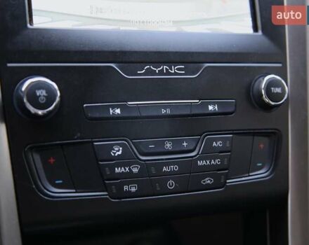 Серый Форд Фьюжн, объемом двигателя 2.49 л и пробегом 168 тыс. км за 10700 $, фото 15 на Automoto.ua