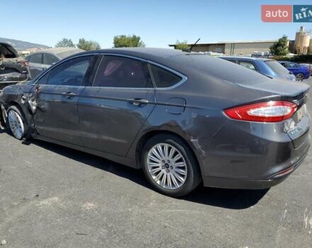 Серый Форд Фьюжн, объемом двигателя 2 л и пробегом 91 тыс. км за 2400 $, фото 1 на Automoto.ua