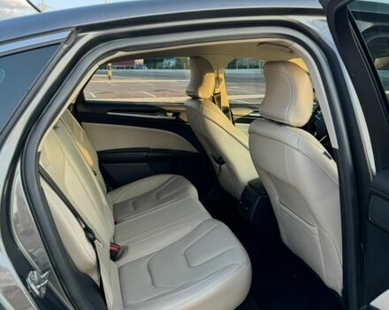 Сірий Форд Фьюжен, об'ємом двигуна 2 л та пробігом 152 тис. км за 10800 $, фото 13 на Automoto.ua