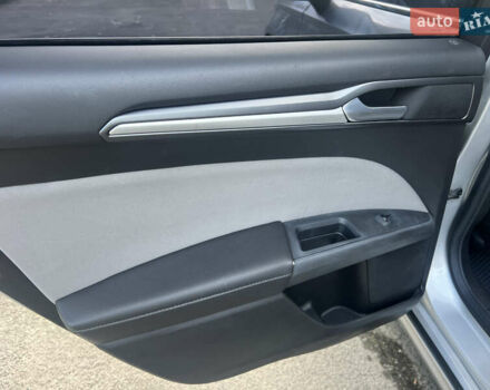 Сірий Форд Фьюжен, об'ємом двигуна 2.49 л та пробігом 142 тис. км за 9400 $, фото 31 на Automoto.ua