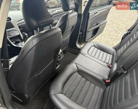 Сірий Форд Фьюжен, об'ємом двигуна 2 л та пробігом 174 тис. км за 14500 $, фото 37 на Automoto.ua