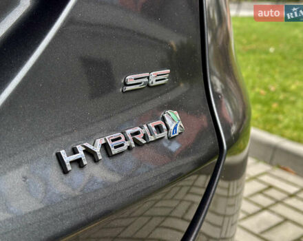 Сірий Форд Фьюжен, об'ємом двигуна 2 л та пробігом 75 тис. км за 12600 $, фото 9 на Automoto.ua