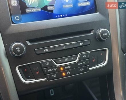 Сірий Форд Фьюжен, об'ємом двигуна 2 л та пробігом 174 тис. км за 14500 $, фото 76 на Automoto.ua