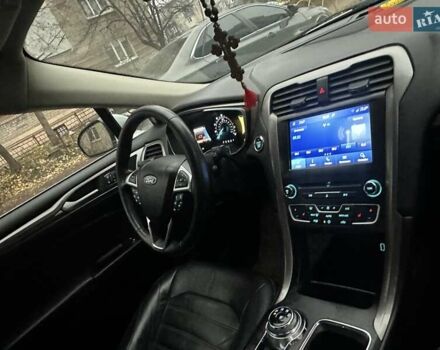 Сірий Форд Фьюжен, об'ємом двигуна 1.5 л та пробігом 173 тис. км за 14000 $, фото 3 на Automoto.ua