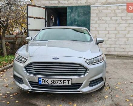 Серый Форд Фьюжн, объемом двигателя 2.49 л и пробегом 139 тыс. км за 9495 $, фото 6 на Automoto.ua