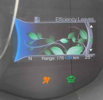 Сірий Форд Фьюжен, об'ємом двигуна 2 л та пробігом 185 тис. км за 12999 $, фото 11 на Automoto.ua