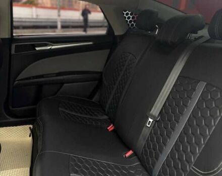 Форд Фьюжн 2016 в Киеве на Automoto.ua Серый Форд Фьюжн, объемом двигателя 2.49 л и пробегом 180 тыс. км за 10900 $, фото 9 на Automoto.ua