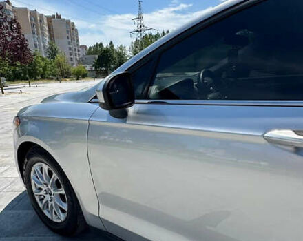 Серый Форд Фьюжн, объемом двигателя 2.49 л и пробегом 246 тыс. км за 8700 $, фото 1 на Automoto.ua