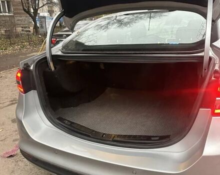 Сірий Форд Фьюжен, об'ємом двигуна 1.5 л та пробігом 173 тис. км за 14000 $, фото 6 на Automoto.ua