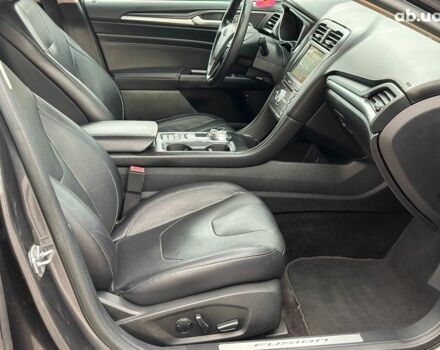 Серый Форд Фьюжн, объемом двигателя 2 л и пробегом 148 тыс. км за 16990 $, фото 30 на Automoto.ua