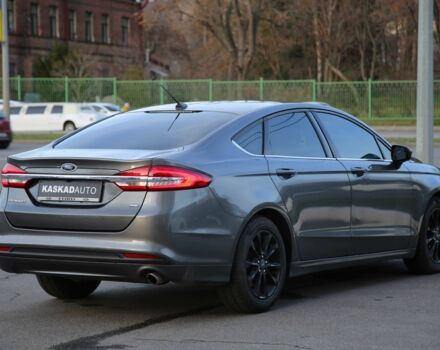 Серый Форд Фьюжн, объемом двигателя 2.5 л и пробегом 168 тыс. км за 10700 $, фото 5 на Automoto.ua