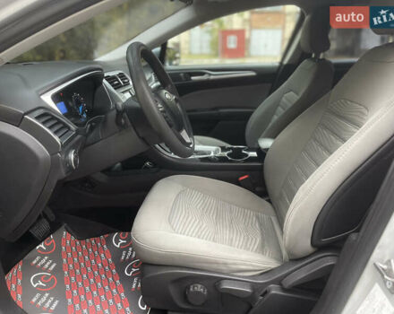 Форд Фьюжн 2016 в Киеве на Automoto.ua Серый Форд Фьюжн, объемом двигателя 2.5 л и пробегом 242 тыс. км за 8300 $, фото 23 на Automoto.ua