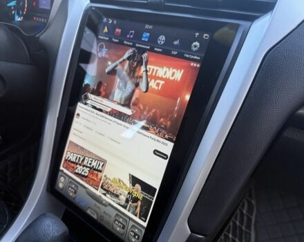 Сірий Форд Фьюжен, об'ємом двигуна 2.5 л та пробігом 233 тис. км за 10300 $, фото 12 на Automoto.ua