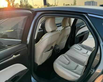 Сірий Форд Фьюжен, об'ємом двигуна 2 л та пробігом 152 тис. км за 10800 $, фото 14 на Automoto.ua