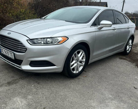 Серый Форд Фьюжн, объемом двигателя 2.49 л и пробегом 158 тыс. км за 9700 $, фото 4 на Automoto.ua