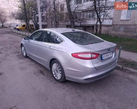 Серый Форд Фьюжн, объемом двигателя 2 л и пробегом 230 тыс. км за 12700 $, фото 3 на Automoto.ua