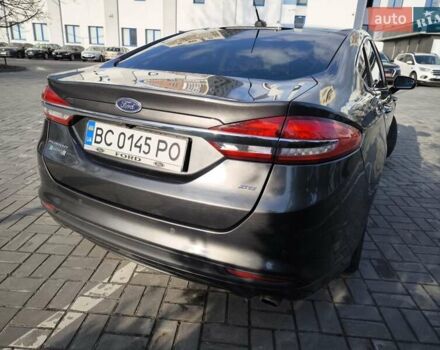 Сірий Форд Фьюжен, об'ємом двигуна 2 л та пробігом 185 тис. км за 12999 $, фото 6 на Automoto.ua