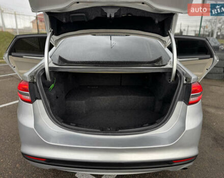 Серый Форд Фьюжн, объемом двигателя 2 л и пробегом 159 тыс. км за 14600 $, фото 17 на Automoto.ua