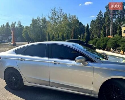Сірий Форд Фьюжен, об'ємом двигуна 2 л та пробігом 160 тис. км за 11000 $, фото 2 на Automoto.ua