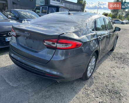 Серый Форд Фьюжн, объемом двигателя 2.49 л и пробегом 150 тыс. км за 5700 $, фото 4 на Automoto.ua