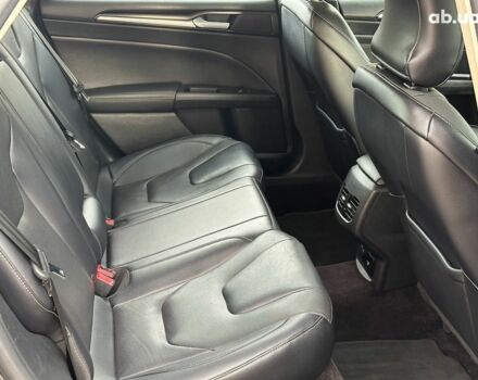 Серый Форд Фьюжн, объемом двигателя 2 л и пробегом 148 тыс. км за 16990 $, фото 24 на Automoto.ua