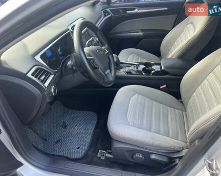 Сірий Форд Фьюжен, об'ємом двигуна 2.49 л та пробігом 142 тис. км за 9400 $, фото 30 на Automoto.ua