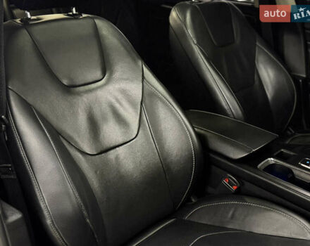 Серый Форд Фьюжн, объемом двигателя 2 л и пробегом 141 тыс. км за 13499 $, фото 20 на Automoto.ua