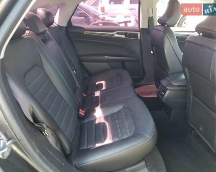 Серый Форд Фьюжн, объемом двигателя 2 л и пробегом 91 тыс. км за 2400 $, фото 9 на Automoto.ua