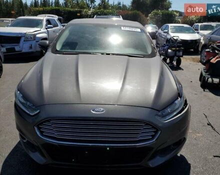Серый Форд Фьюжн, объемом двигателя 2 л и пробегом 91 тыс. км за 2400 $, фото 4 на Automoto.ua