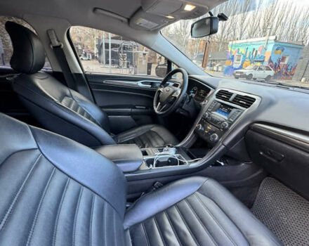 Сірий Форд Фьюжен, об'ємом двигуна 2 л та пробігом 200 тис. км за 10300 $, фото 11 на Automoto.ua